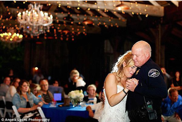 Four officers stand in for fallen coleague at his daughter’s wedding